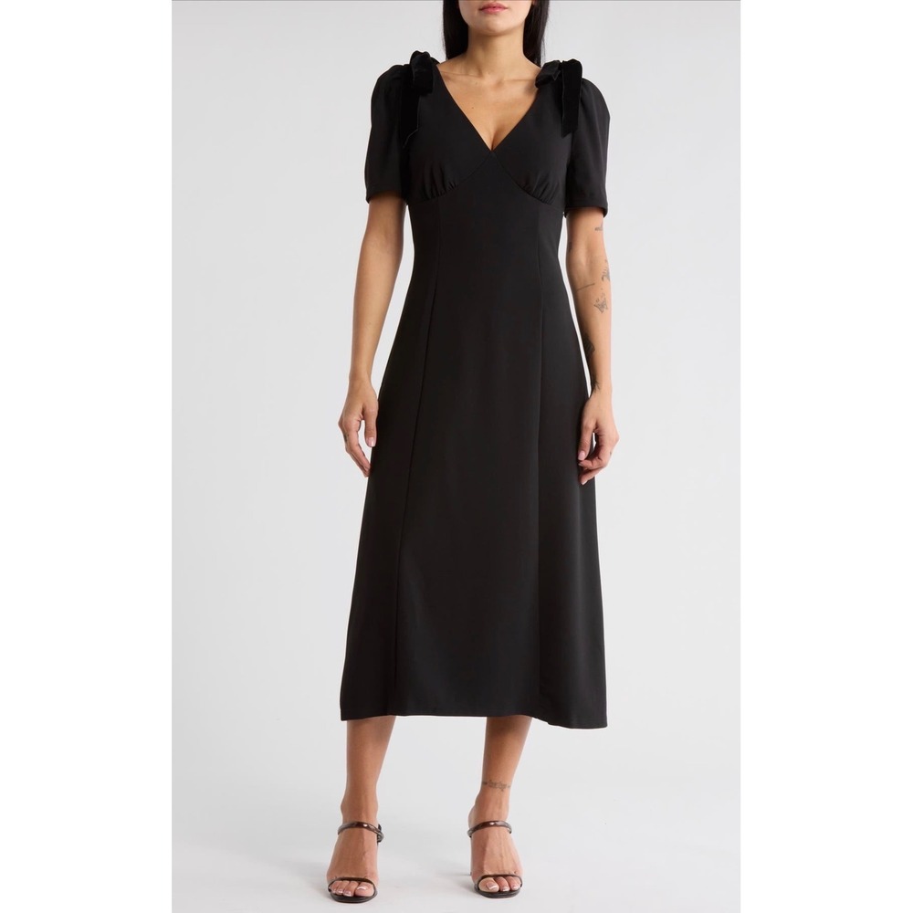 ASTR The Label Black Velvet Bow Shoulder V-Neck Midi Dress Small
